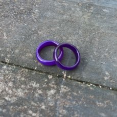 Achát fialový tromlovaný prsteň